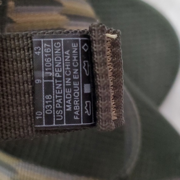Chaco Accordian Green Hiking Sandals